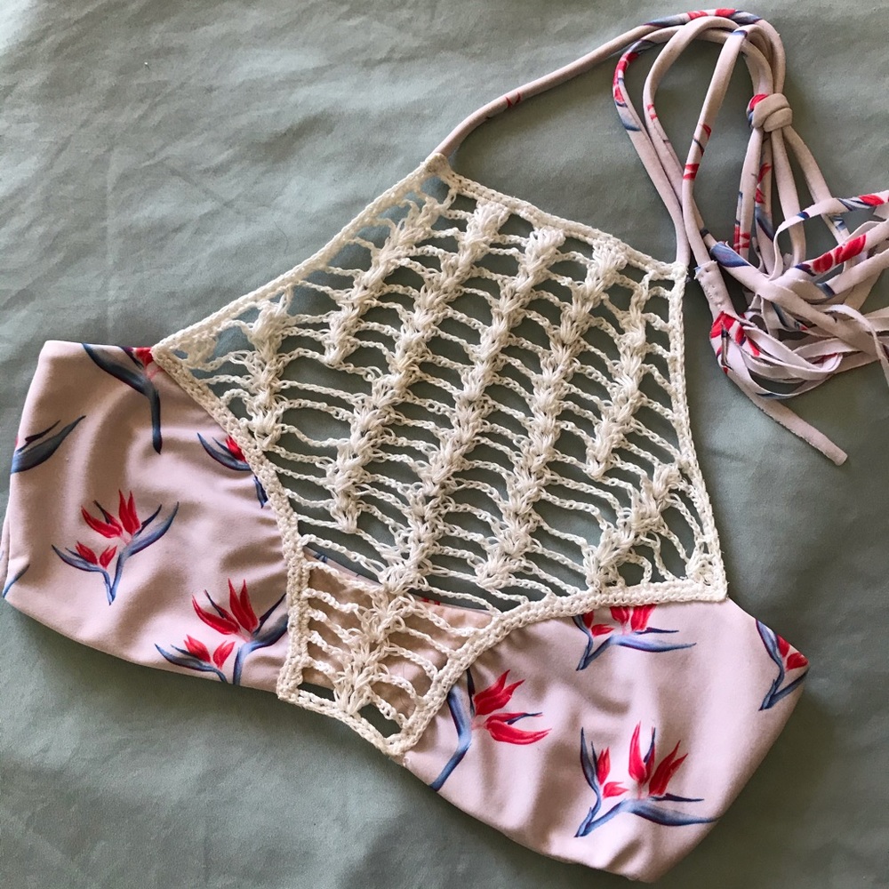Acacia BOP Panama top